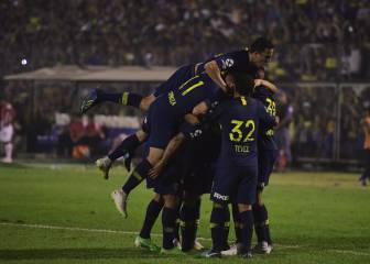Boca sufre y llega a octavos