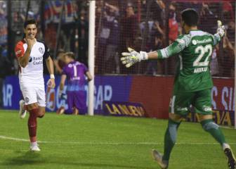 San Lorenzo le gana a Colón en penales y pasa de ronda