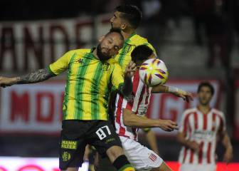 Aldosivi se acerca al líderato y hunde a Estudiantes