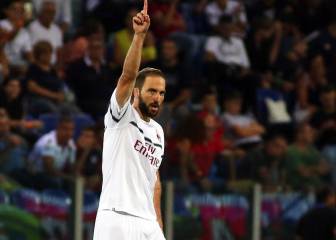 Higuaín ya sonríe en Milán