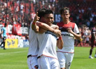 Newell's sabe sufrir para acabar ganando a Lanús