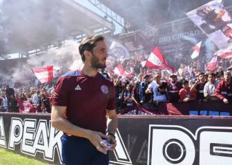 Banderazo de Lanús para recibir extramotivados a River