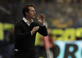 Barros Schelotto busca la reacción con cambios