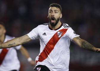 Formación de River contra Colón en Superliga argentina