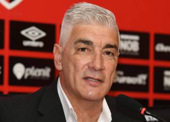 De Felippe estalla contra el arbitraje, la Superliga y la Copa