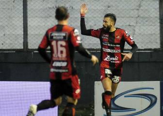 Barcelo le dio tres puntos clave a Patronato sobre la bocina