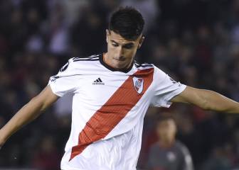 El agente de Palacios niega su fichaje por el Real Madrid