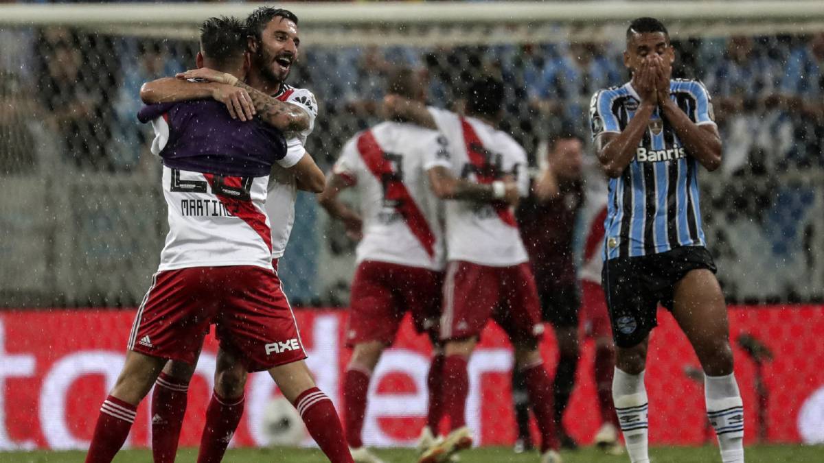 Resultado de imagen para gremio 1 - 2 river plate