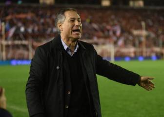 Ariel Holan: “Tenemos que pelear todo”
