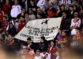 Fuerte repudio a la barrabrava en el Monumental