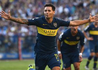 Entra Zárate y sale Tevez