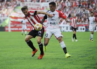 Schunke da una importante victoria a Estudiantes