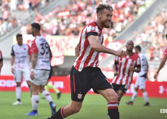 Estudiantes regresó a la victoria y frenó a Patronato