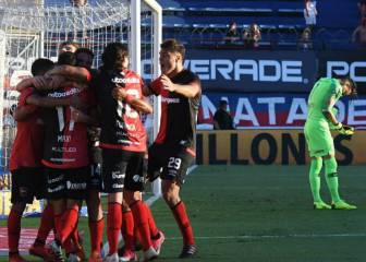 Sobre el final, Newell's le borró la sonrisa a San Lorenzo