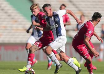 Talleres lo intentó pero Huracán resistió