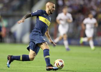 Boca se aleja del título