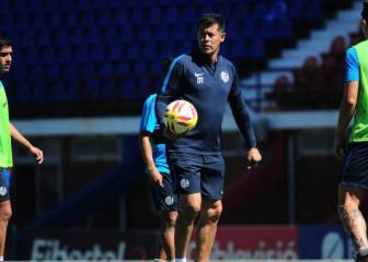 Tinelli: “Bancamos a Almirón”