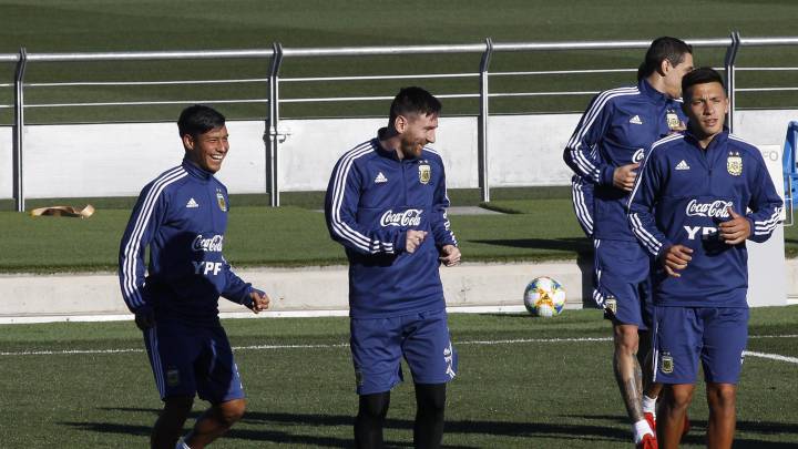 Cómo encajará Messi en la Argentina de Scaloni