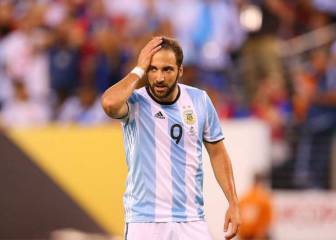Higuaín retires from Argentina duty 