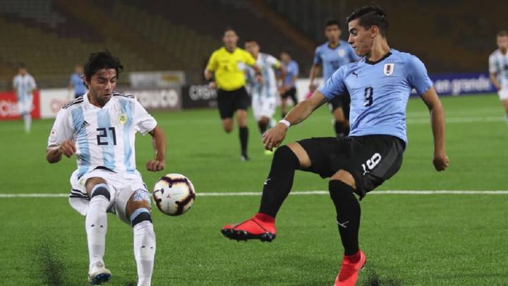 Sigue en vivo online la retransmisión del partido Uruguay vs Argentina del Hexagonal final del Sudamericano Sub-17, hoy, a través de As.com.