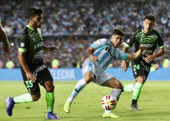 Racing y Defensa empatan en la celebración del campeón