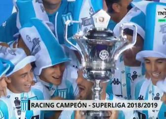 Lisandro López levantó el trofeo y todo Racing festejó en el Cilindro