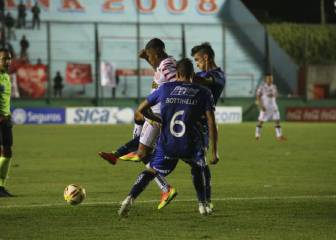 Barracas sorprende a Unión