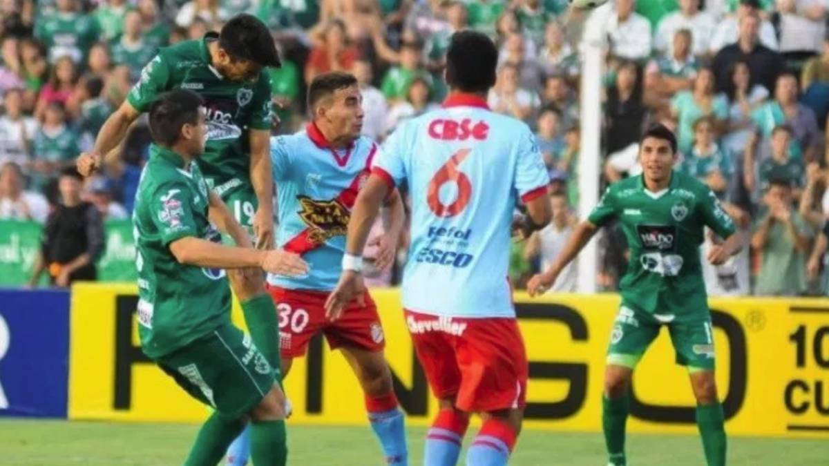 Image result for sarmiento de junin vs arsenal 2019