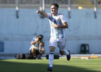 Gallardo sigue al juvenil mediocampista Aníbal Moreno