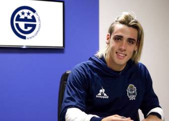 Spinelli ficha por Gimnasia