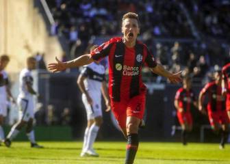 El Ciclón gana en el Bosque