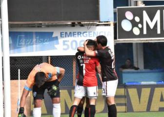 Colón avanzó a octavos con una goleada ante Sol de Mayo