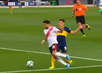 ¿Fue penal? River lo reclamó por derribo de Capaldo a Casco