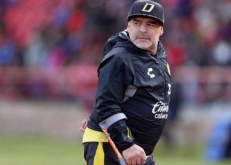 Maradona le hizo un guiño y Gimnasia avanzó