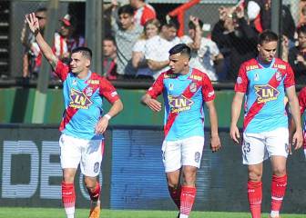 Arsenal golea a Estudiantes