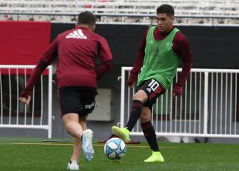 River se entrenó y viajó para enfrentar a Almagro