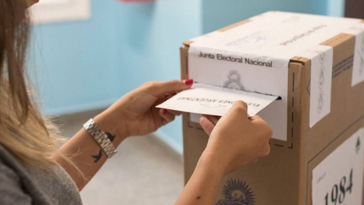 Cuánto se paga de multa por no votar y cómo justificarlo AS Argentina