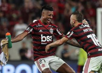 Flamengo golea con hat-trick irrepetible de Bruno Henrique