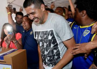 Riquelme vuelve a Boca con Ameal como presidente