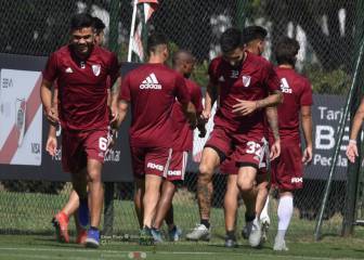 River entrenó en Ezeiza con la visita de D'alessandro