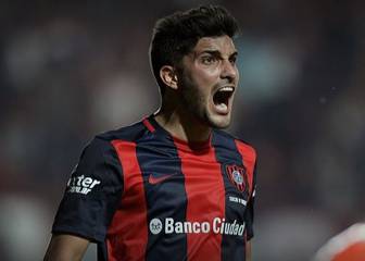 Blandi se aproxima a Vélez