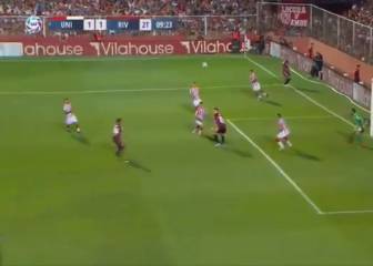 Golazo de Nacho Fernández cuando River sufría para empatar el partido con Unión