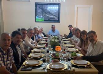 Tapia y dirigentes empiezan a poner fin a la Superliga