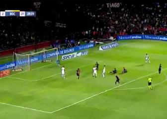 Tevez se sumó a la fiesta, listo como pocos en el área