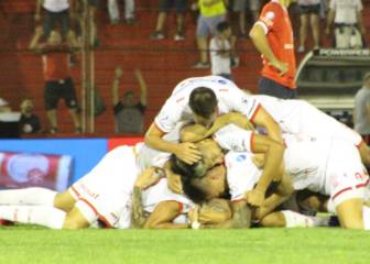 El Globo gana y hunde al Rojo