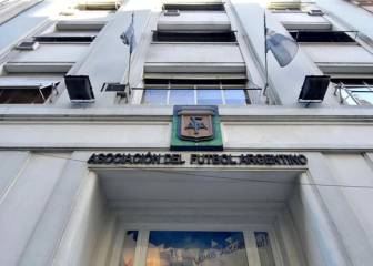 Bombazo en AFA: sólo dos descensos y sin promoción