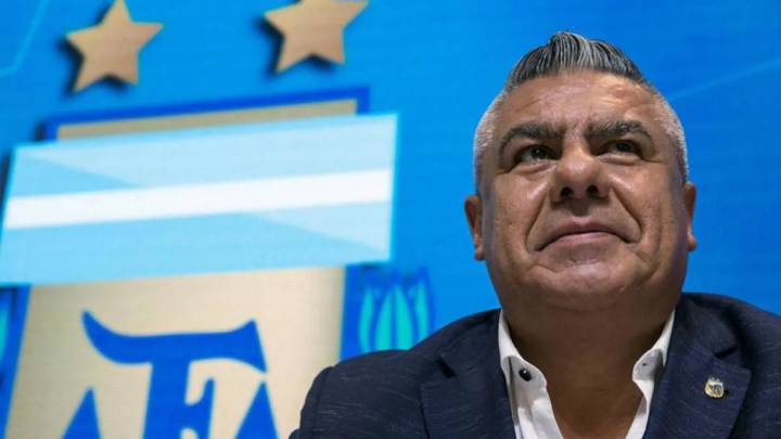 Reunión clave entre AFA y Salud para la vuelta del fútbol