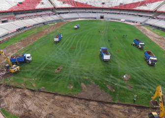 Avanzan las obras en el campo de juego del Monumental