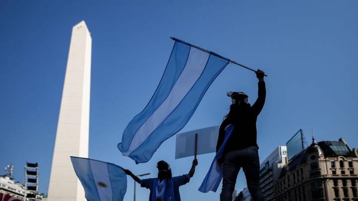 Coronavirus Argentina: ¿qué exigen los manifestantes en los banderazos?