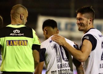 Goleada de regalo a Maradona